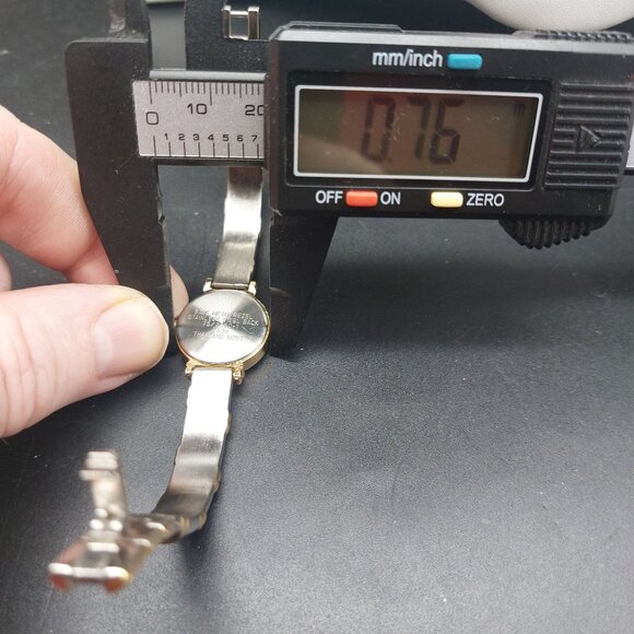 Armitron Now Womens Gold & Silver Tone Roman Numeral Watch New Battery WORKS - Picture 8 of 8